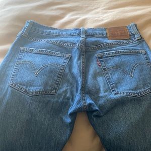 Levi’s 501 tapered jeans